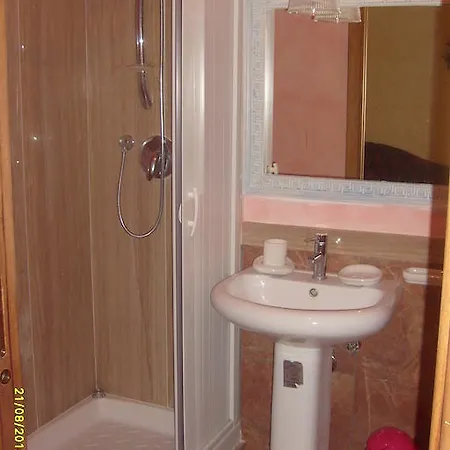 Bed & Breakfast Carolina Plebiscito R. *