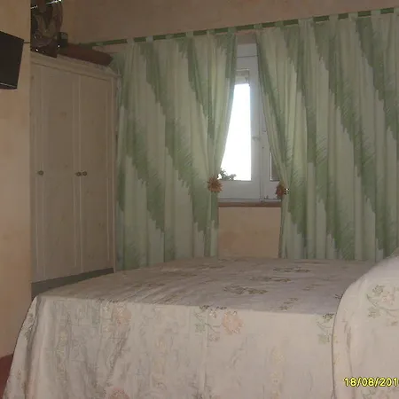 Bed & Breakfast Carolina Plebiscito R.